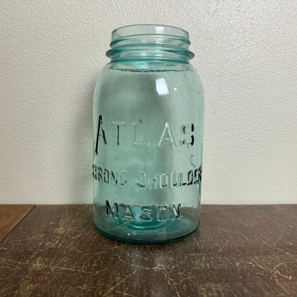 Vintage Atlas Strong Shoulder Mason Jar Aqua‎ Blue Glass 1 Quart Hazel-Atlas